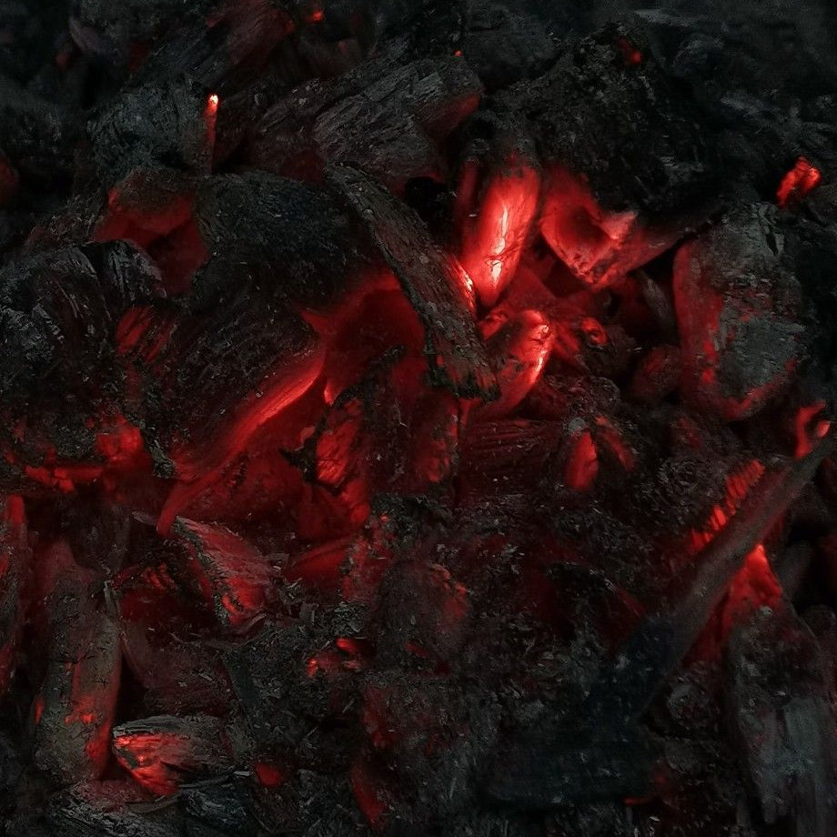 Ngarahu - Coal + Amber