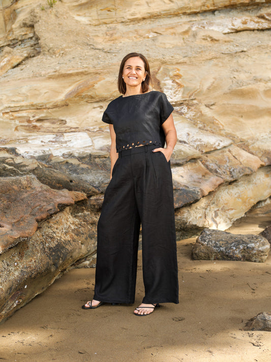Te Āwhā Linen Pant - Pango Black
