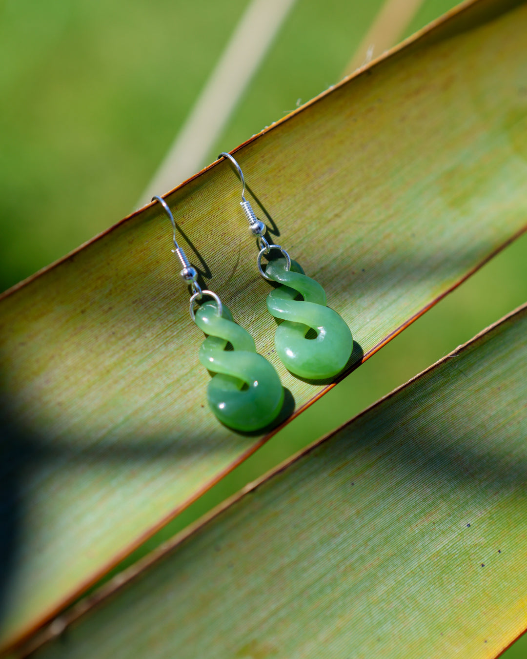 Pikorua - Pounamu Greenstone Earrings