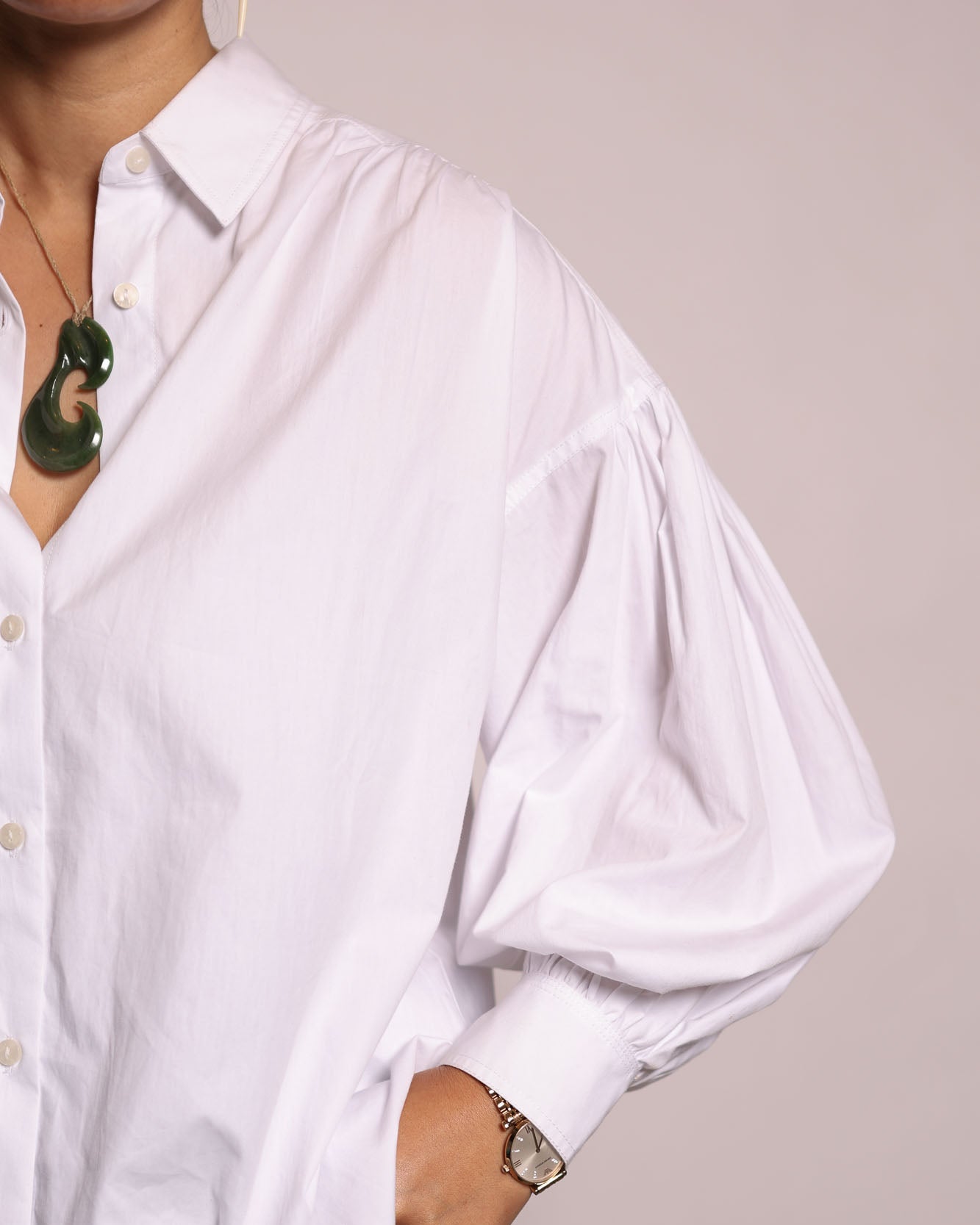 Te Aho Shirt - Mā White